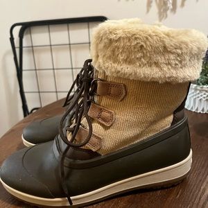 Sperry Snow Boot